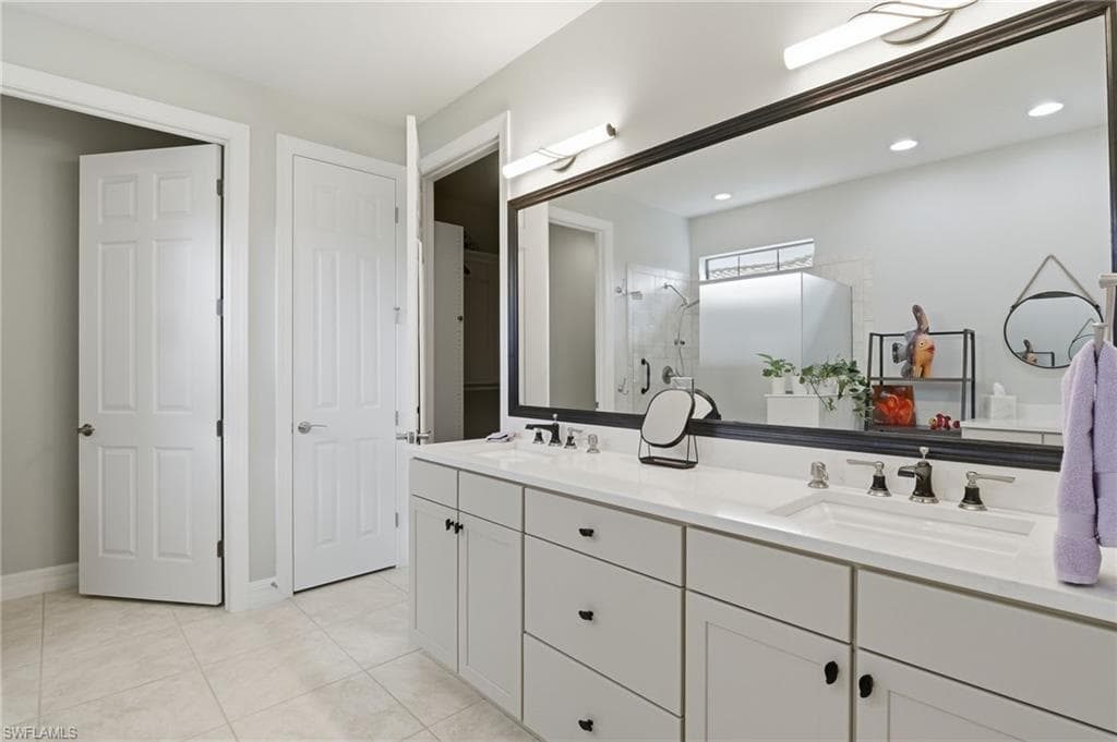 11012 Castlereagh ST-25