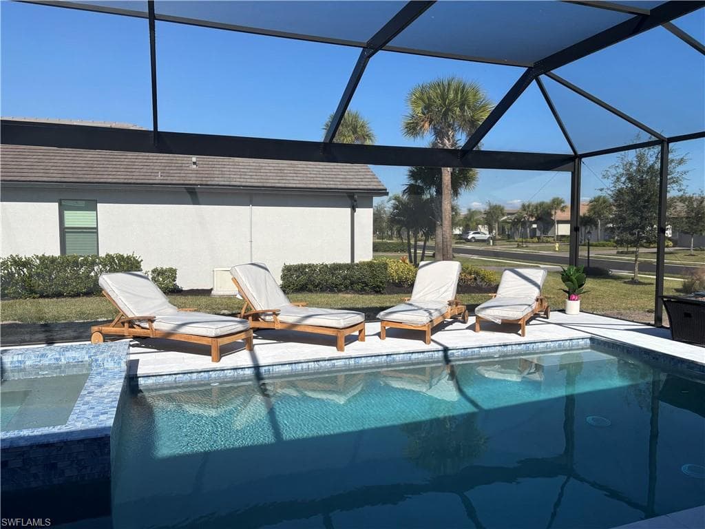 18546 Ives DR-2
