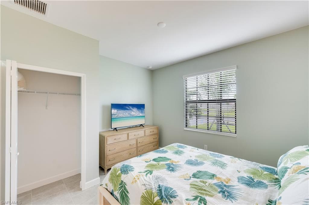 18546 Ives DR-24