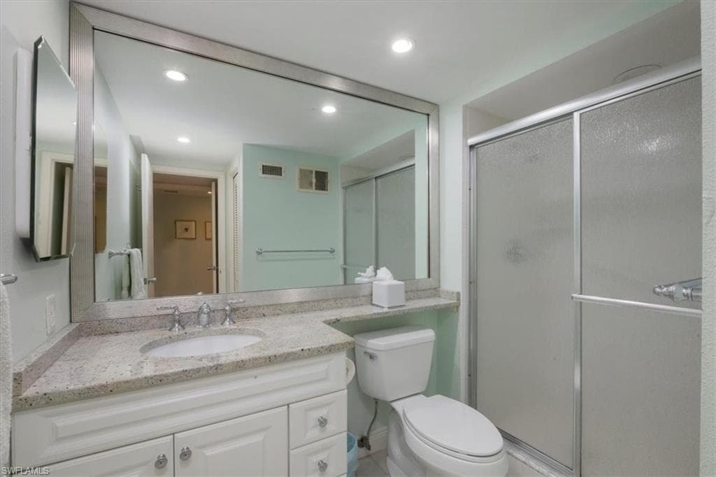 102 Clubhouse DR 176-19
