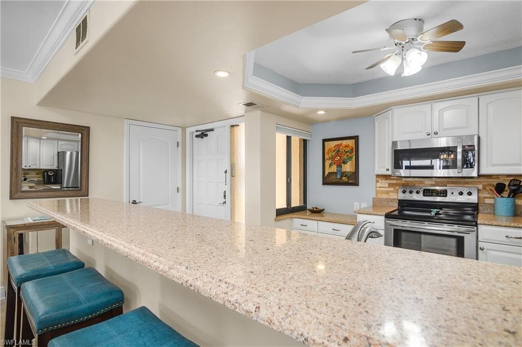 6660 Estero BLVD 603-5