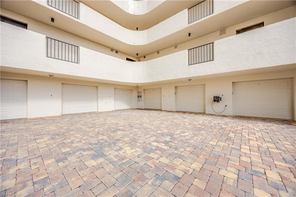 15 Bluebill AVE 103s-29