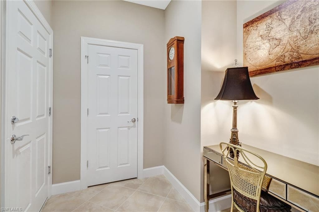 7567 Winding Cypress DR-17