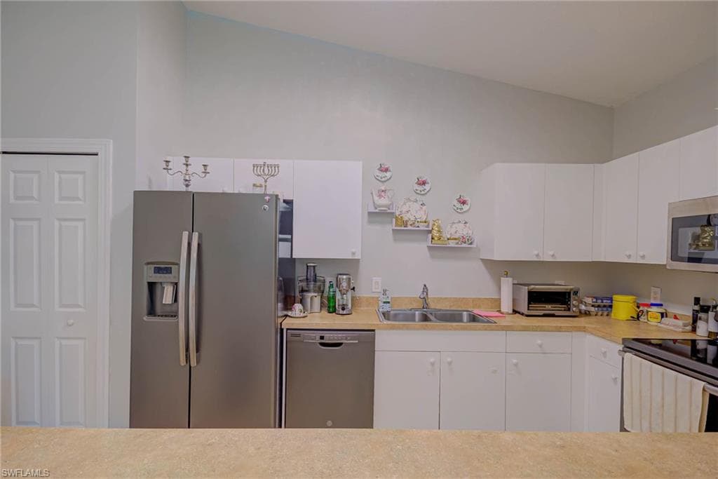 1050 Hancock Creek South BLVD 203-7