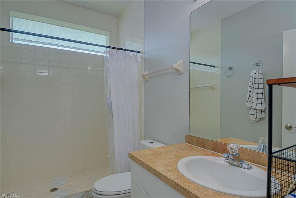 1050 Hancock Creek South BLVD 203-14