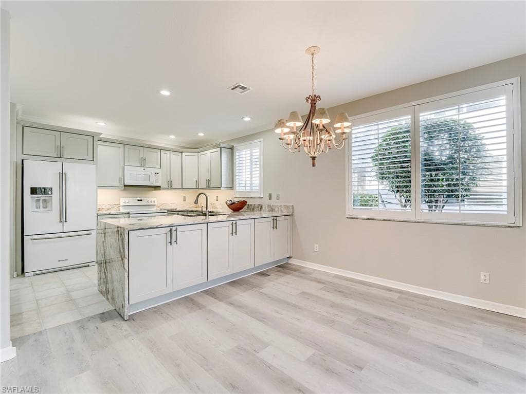 8471 Southbridge DR 1-5