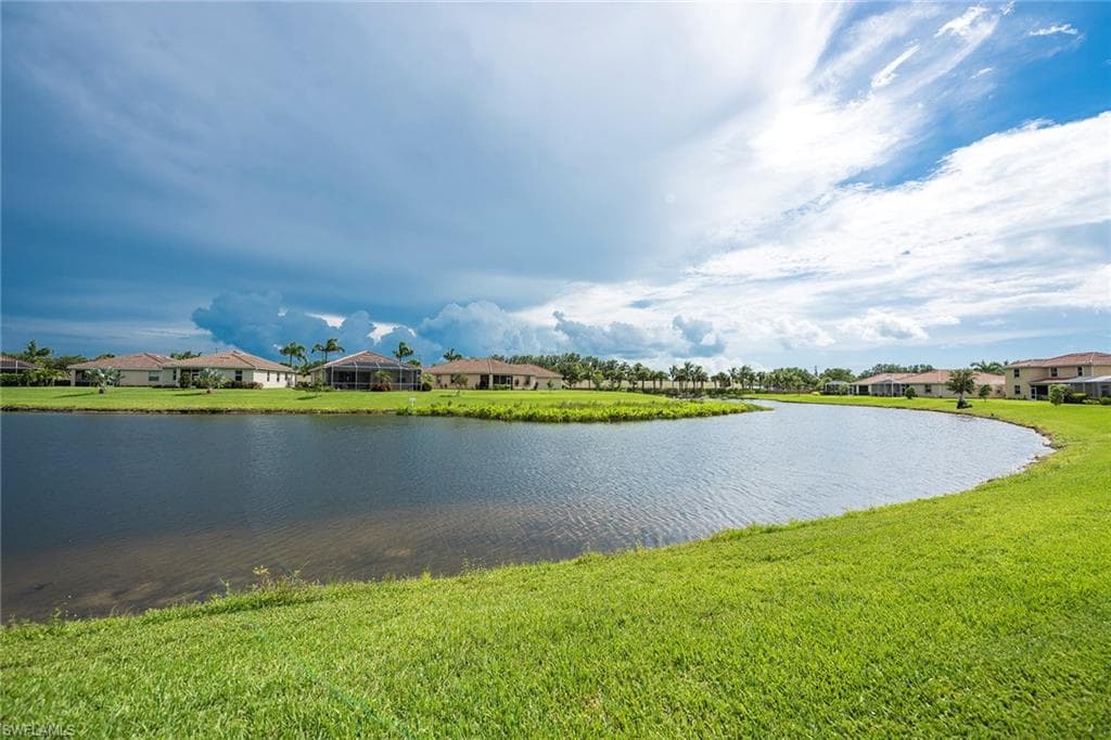 14796 Canton CT-20