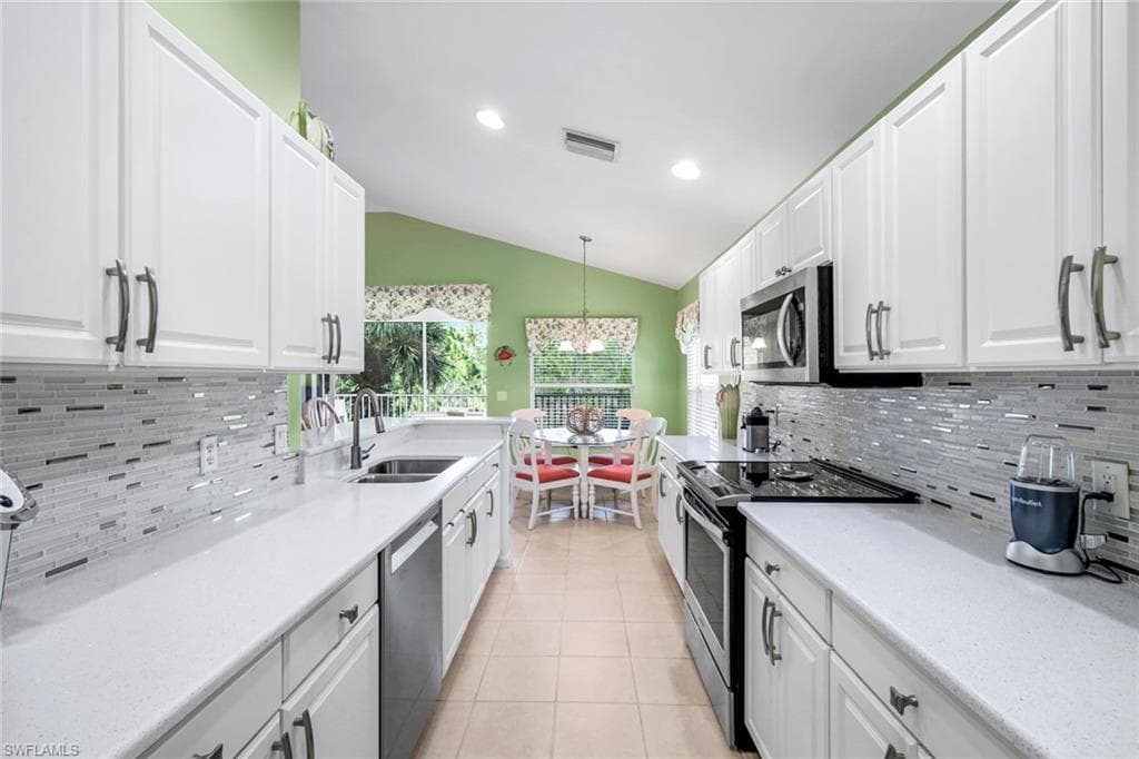 11019 Mill Creek WAY 901-14