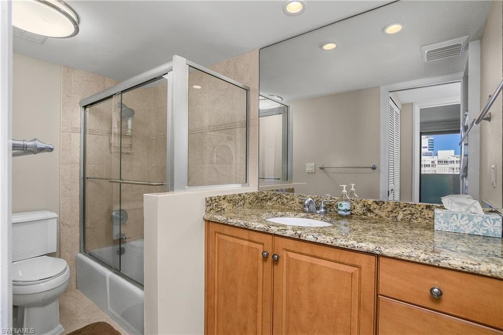 4005 Gulf Shore BLVD N 1405-15
