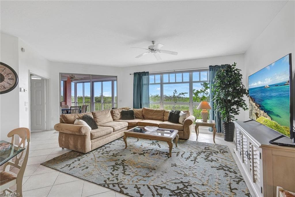 262 Barefoot Beach BLVD 205-6