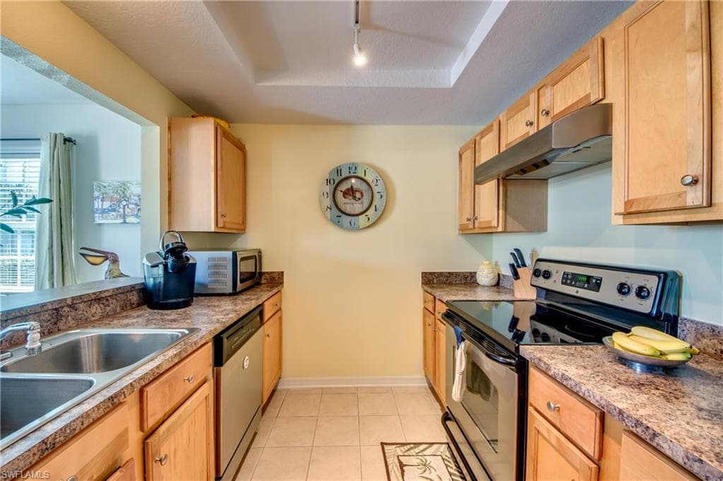 3324 N Key DR 5-3