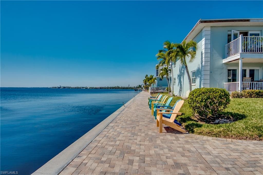 3324 N Key DR 5-28