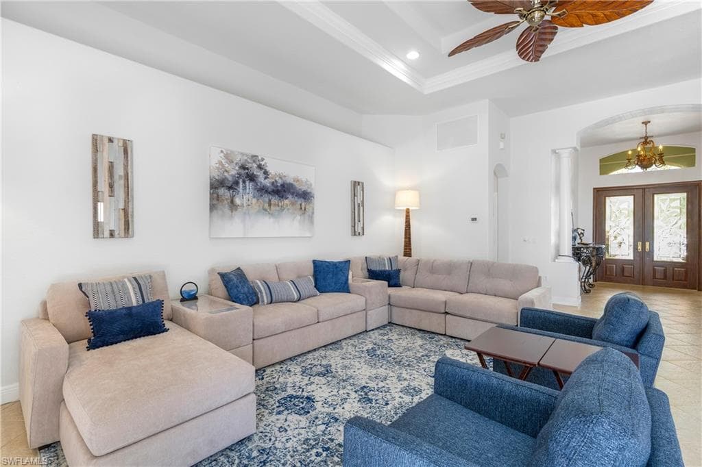 4923 Cerromar DR-7