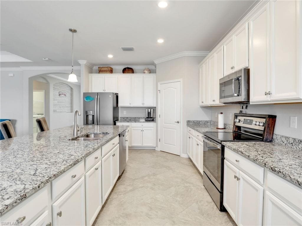 16391 Bonita Landing CIR-10
