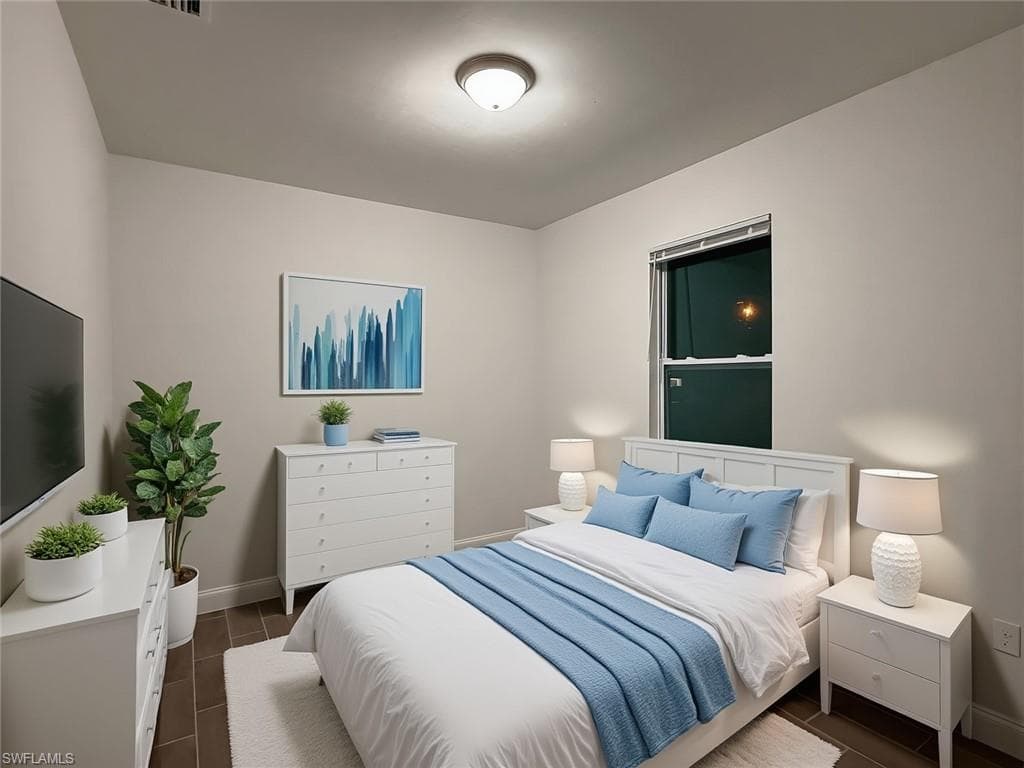 304-306 Gordon AVE S-10