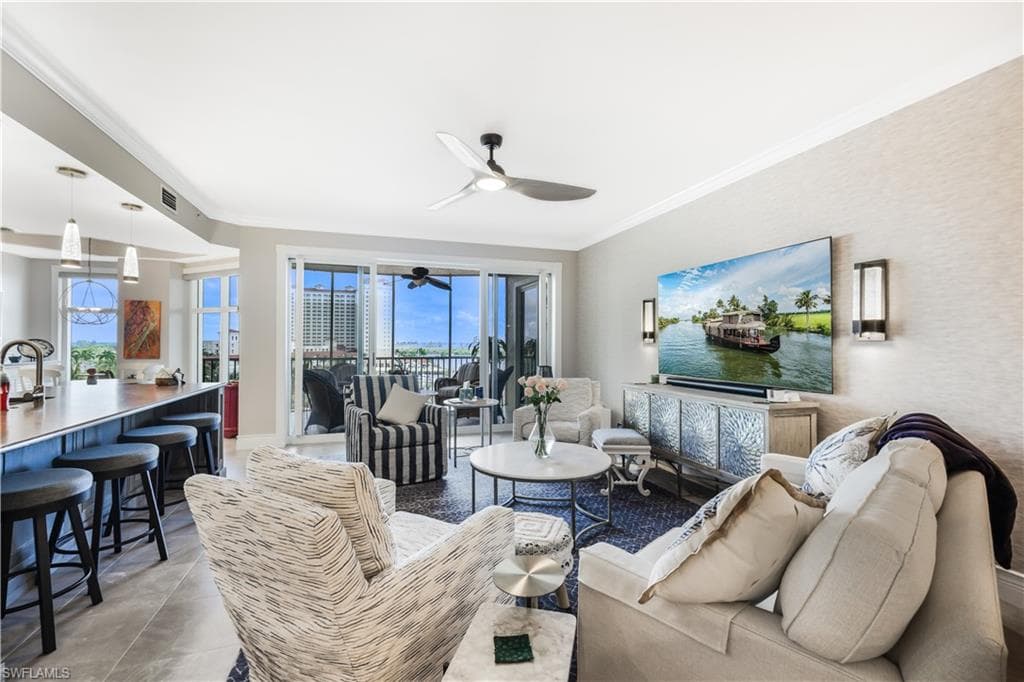 6081 Silver King BLVD 404-5