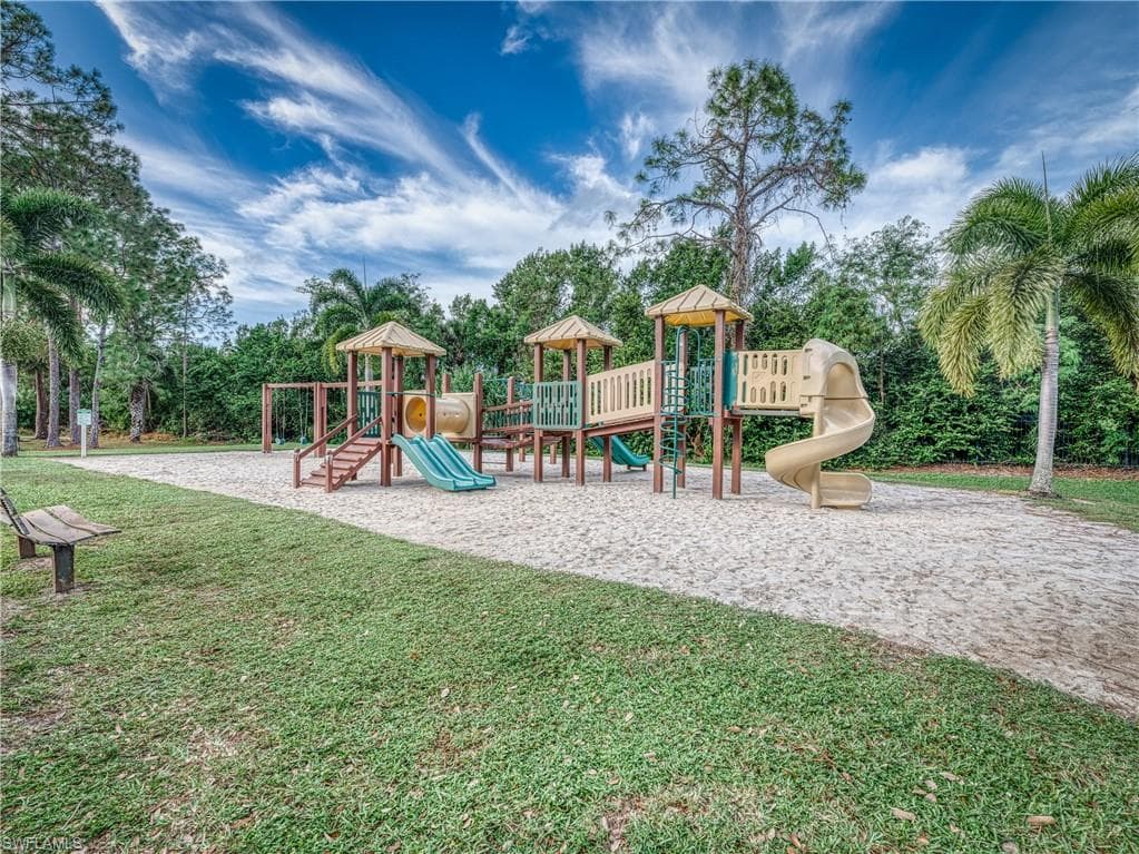 8290 Ibis Club LN 902-35