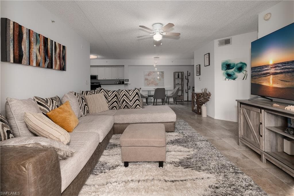 8290 Ibis Club LN 902-4