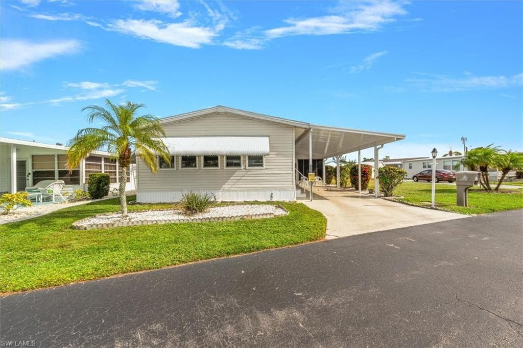 102 Elise DR-21