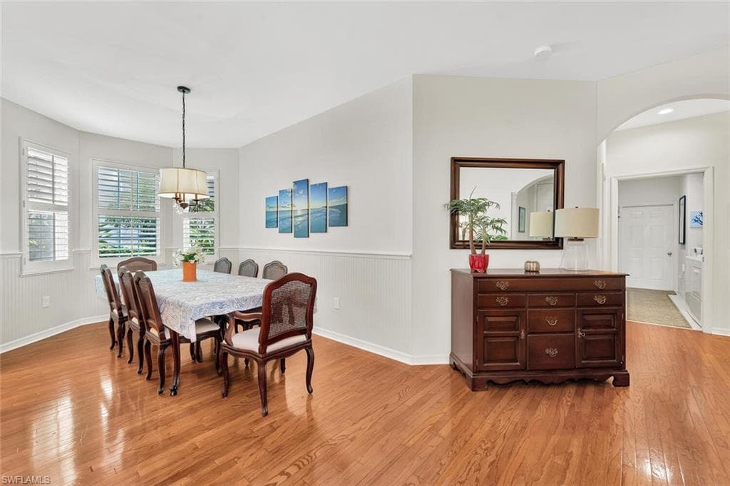 2165 Hawksridge DR 1302-11
