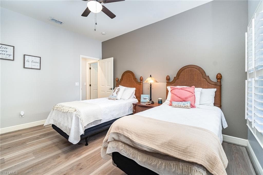 15753 Caloosa Creek CIR-25
