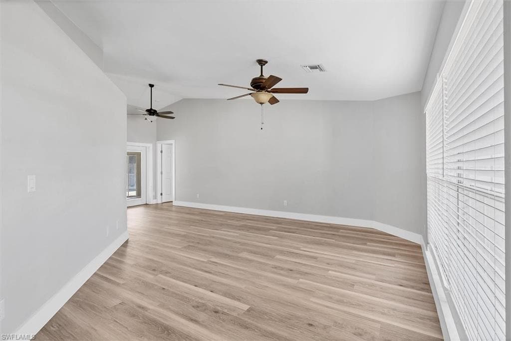 17585 Blackfriar DR-2