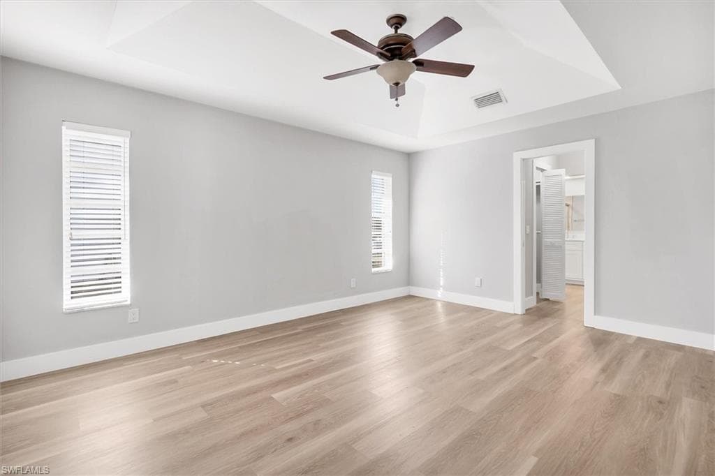 17585 Blackfriar DR-14