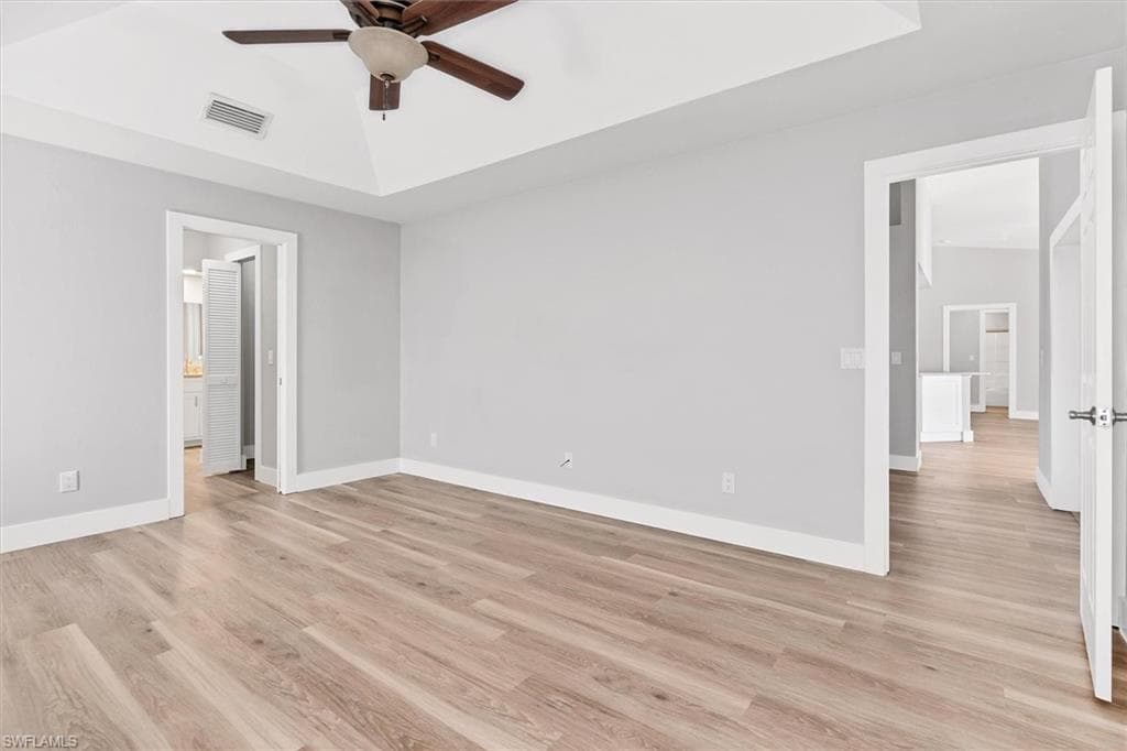 17585 Blackfriar DR-15