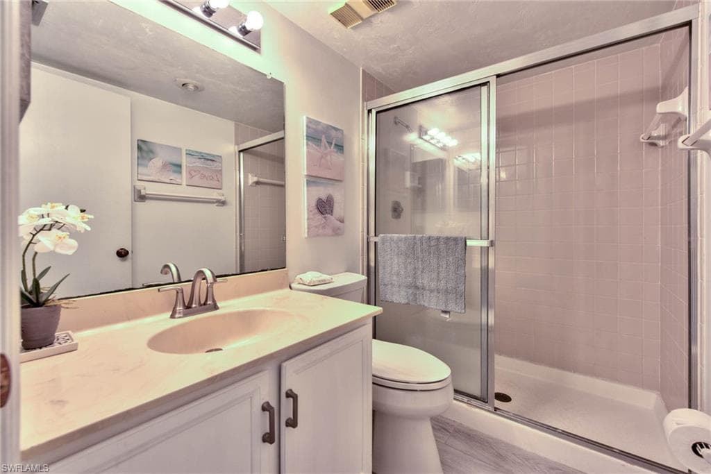 7500 Estero BLVD 202-9