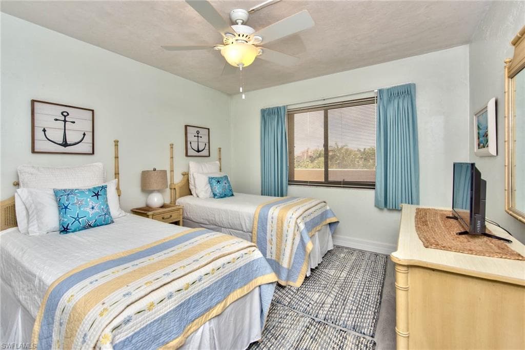 7500 Estero BLVD 202-8