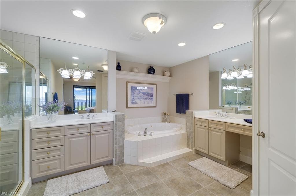 11620 Court Of Palms 303-18