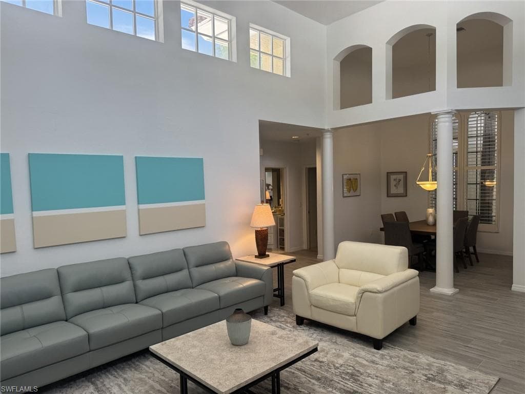 3722 Rachel LN-2
