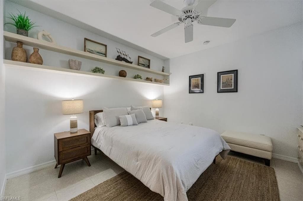 3722 Rachel LN-24