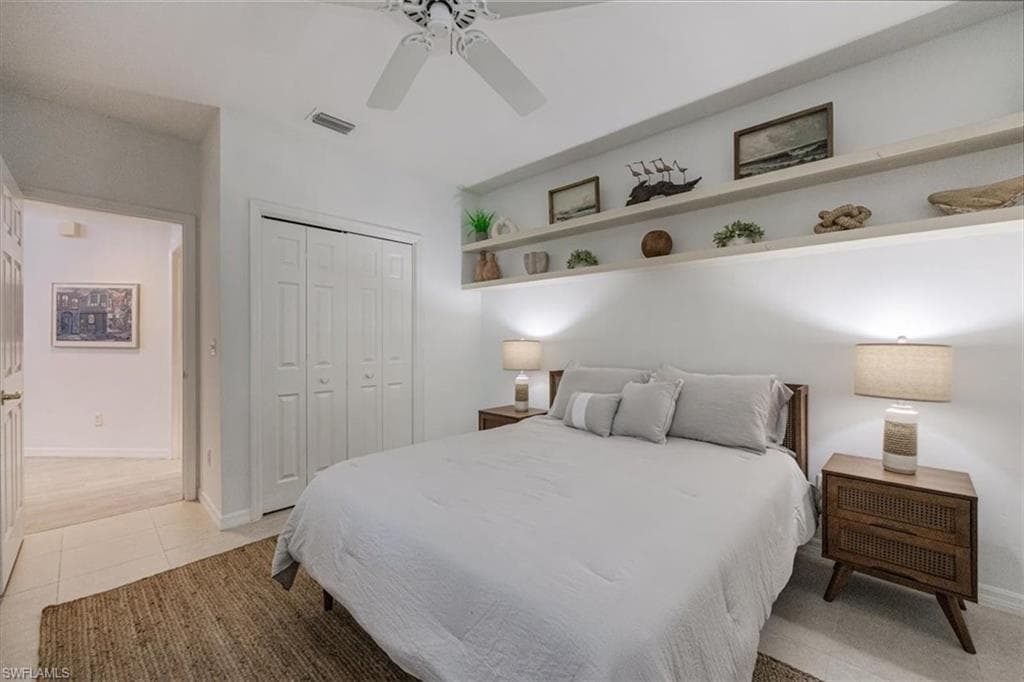 3722 Rachel LN-25