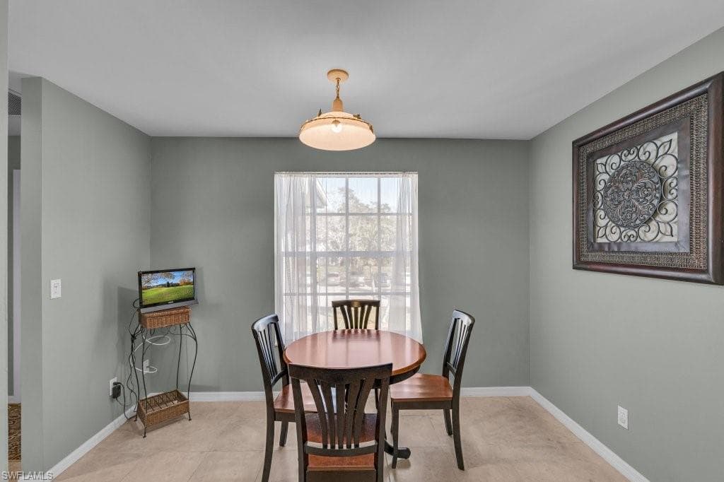 8251 Grand Palm DR 3-20