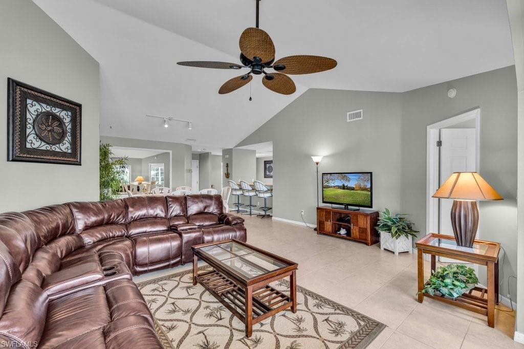 8251 Grand Palm DR 3-25