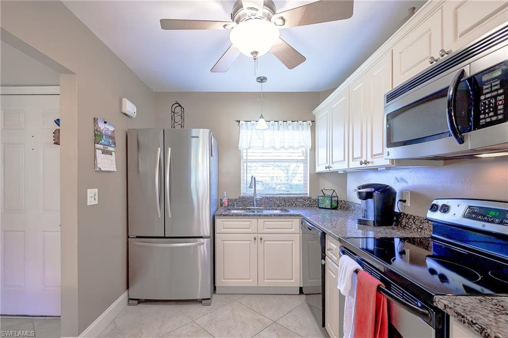 201 Quail Forest BLVD 103-11