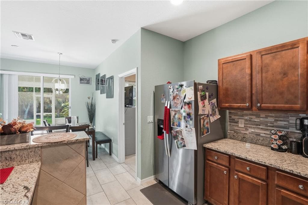 1004 Hamilton ST-18