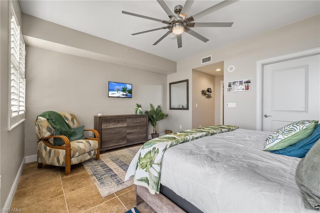 5781 Cape Harbour DR 502-2