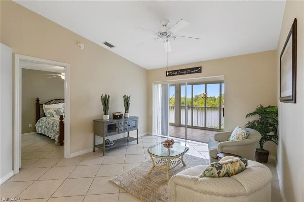 1305 Mainsail DR 1013-7