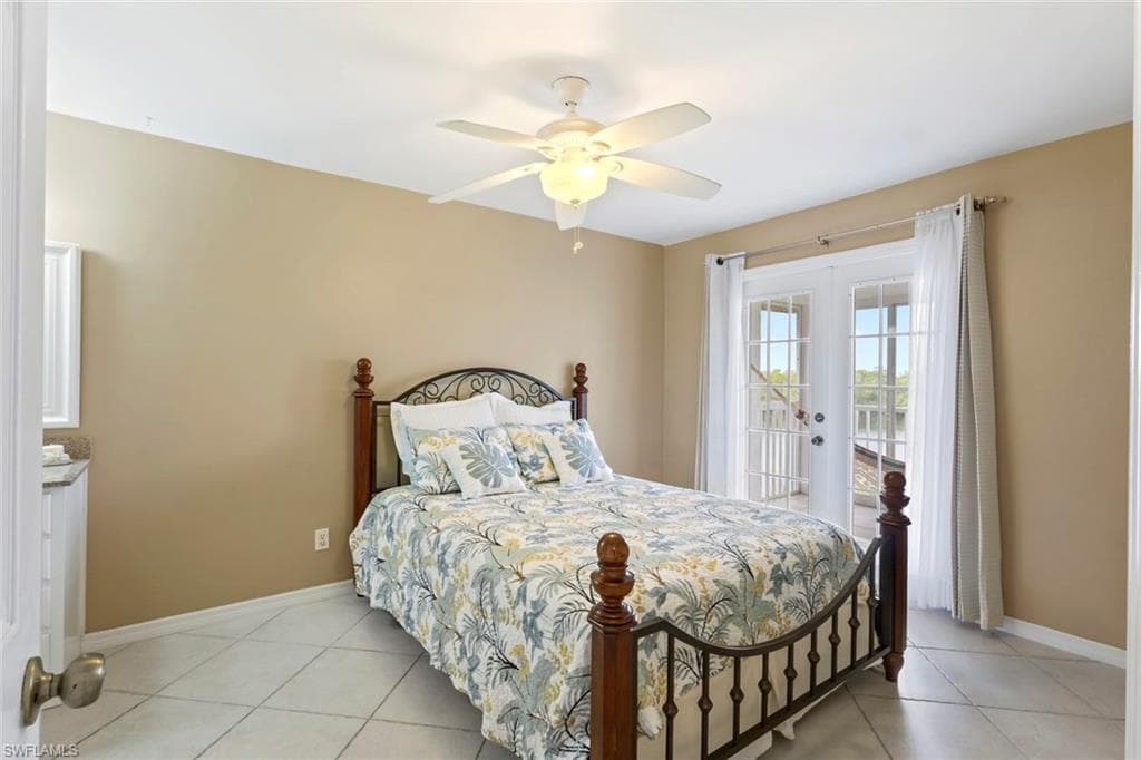 1305 Mainsail DR 1013-11