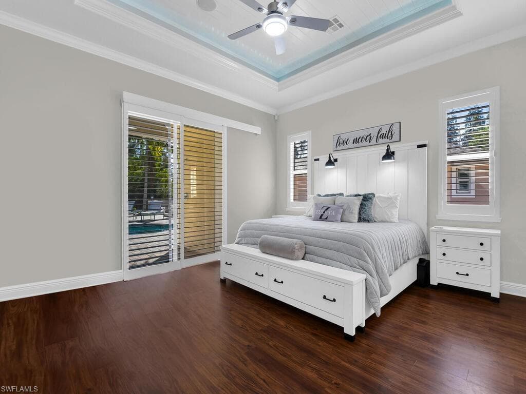 6480 Pine Cone CT-17