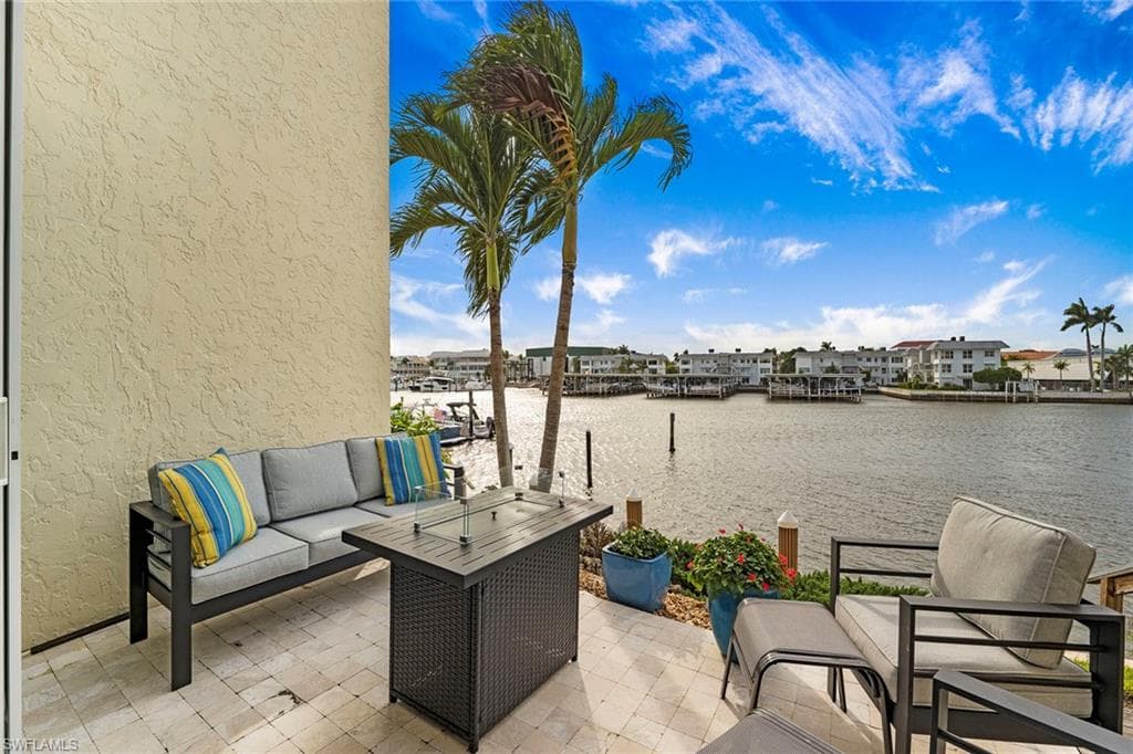 800 River Point DR 209-34