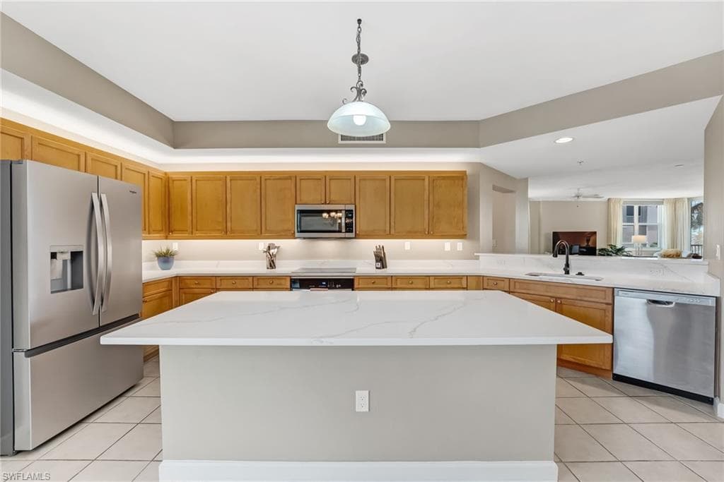 14250 Royal Harbour CT 318-6