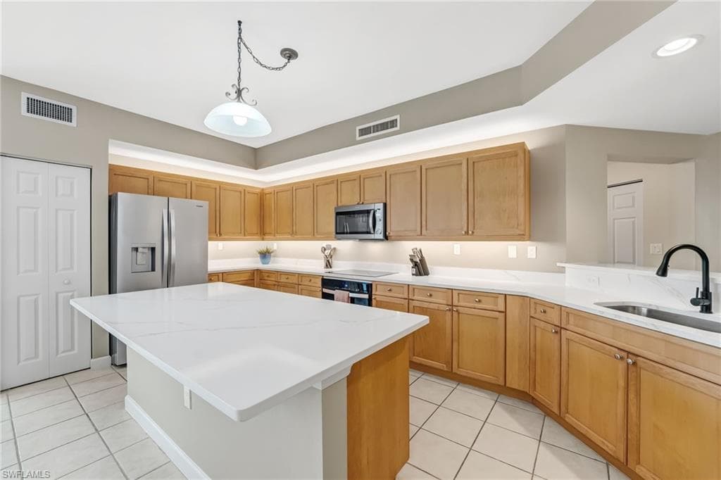 14250 Royal Harbour CT 318-3