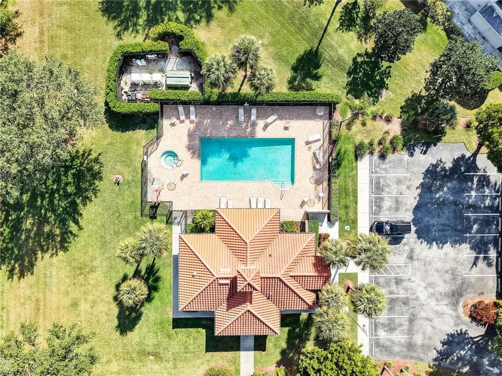 164 Sabal Lake DR-25