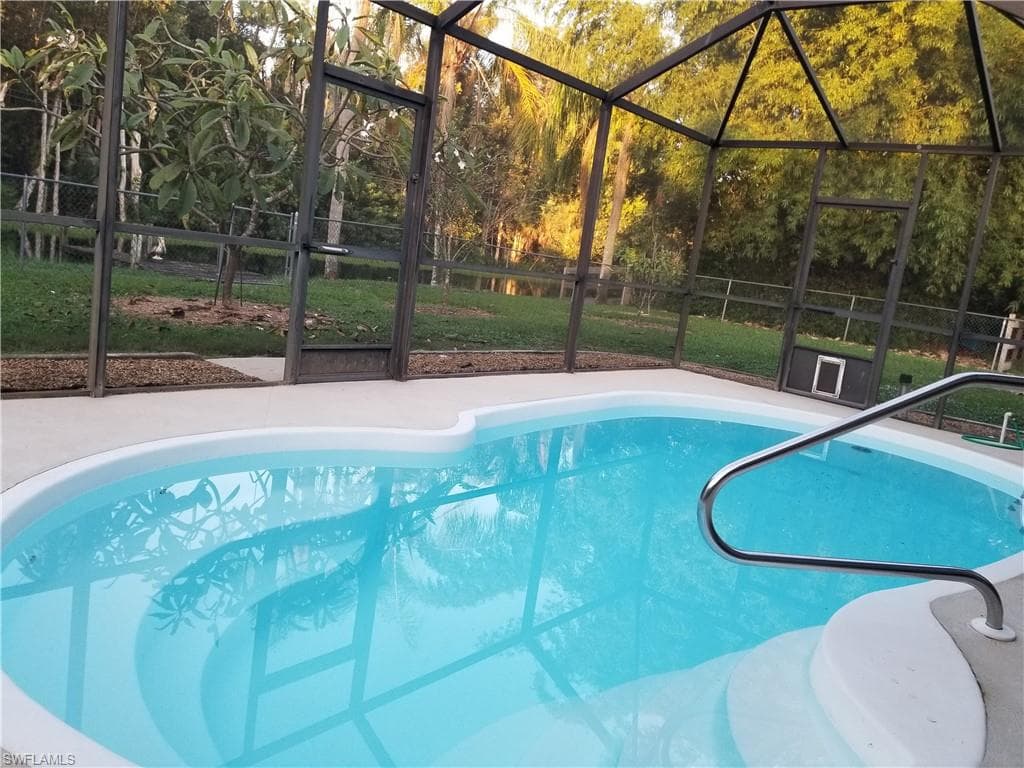 10301 Tarrah LN-2