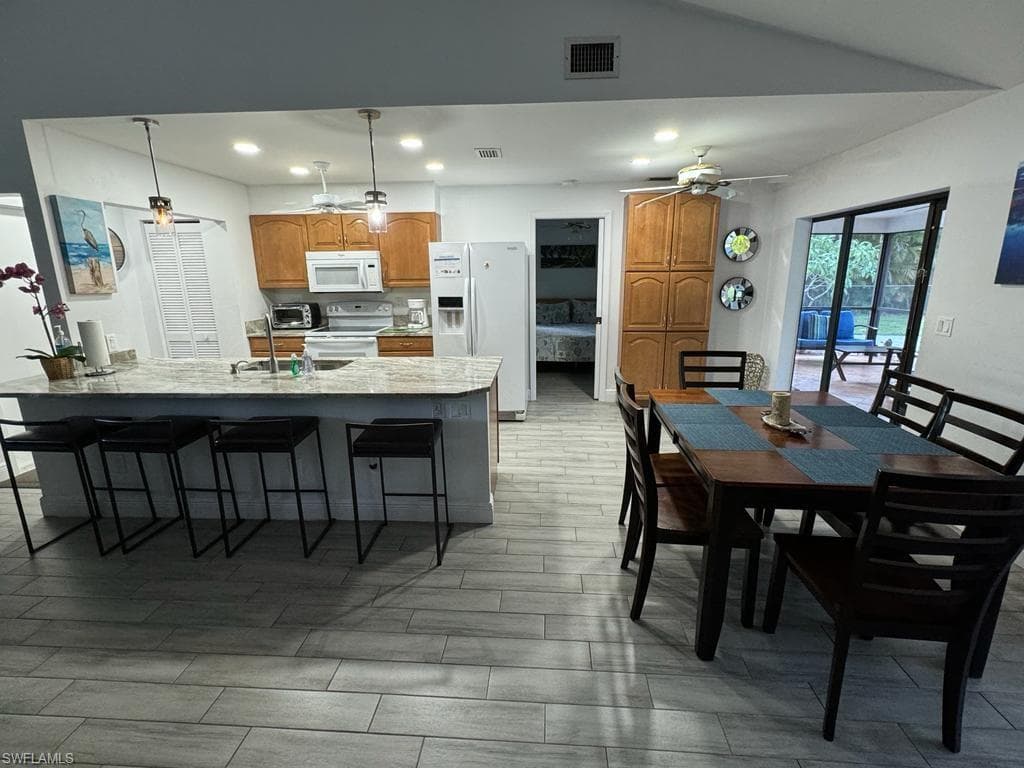 10301 Tarrah LN-3