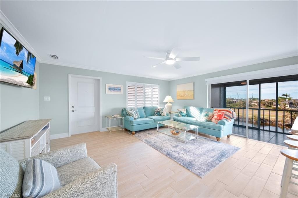 1610 Middle Gulf DR D5-5