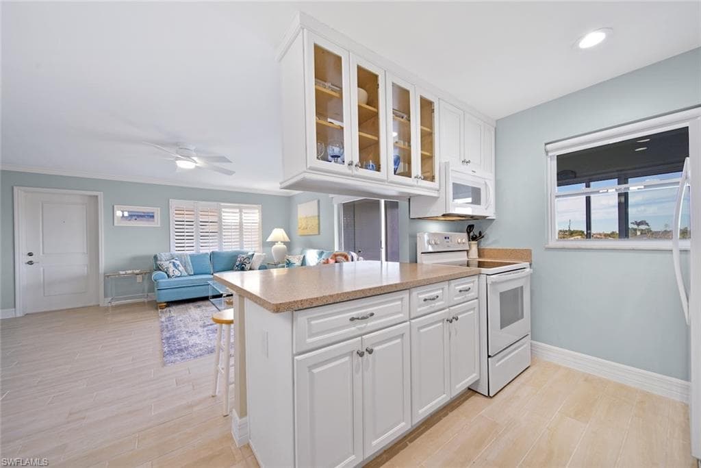 1610 Middle Gulf DR D5-18